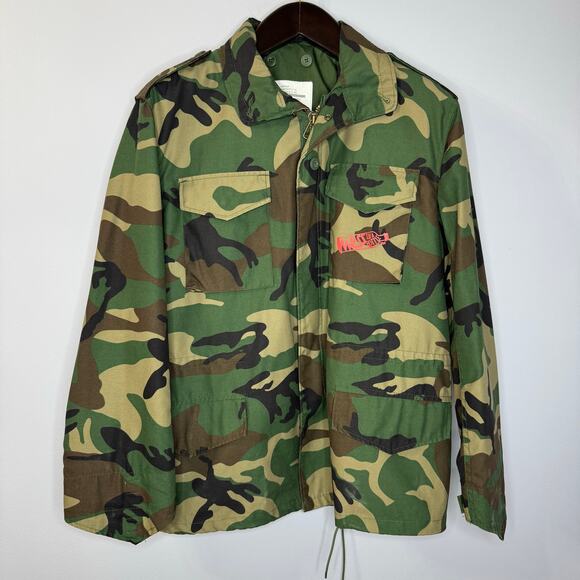 Mess in a Bottle Camo Army Jacket Queen Don't Be Afraid to Rule Like a King Sz S - Picture 2 of 9